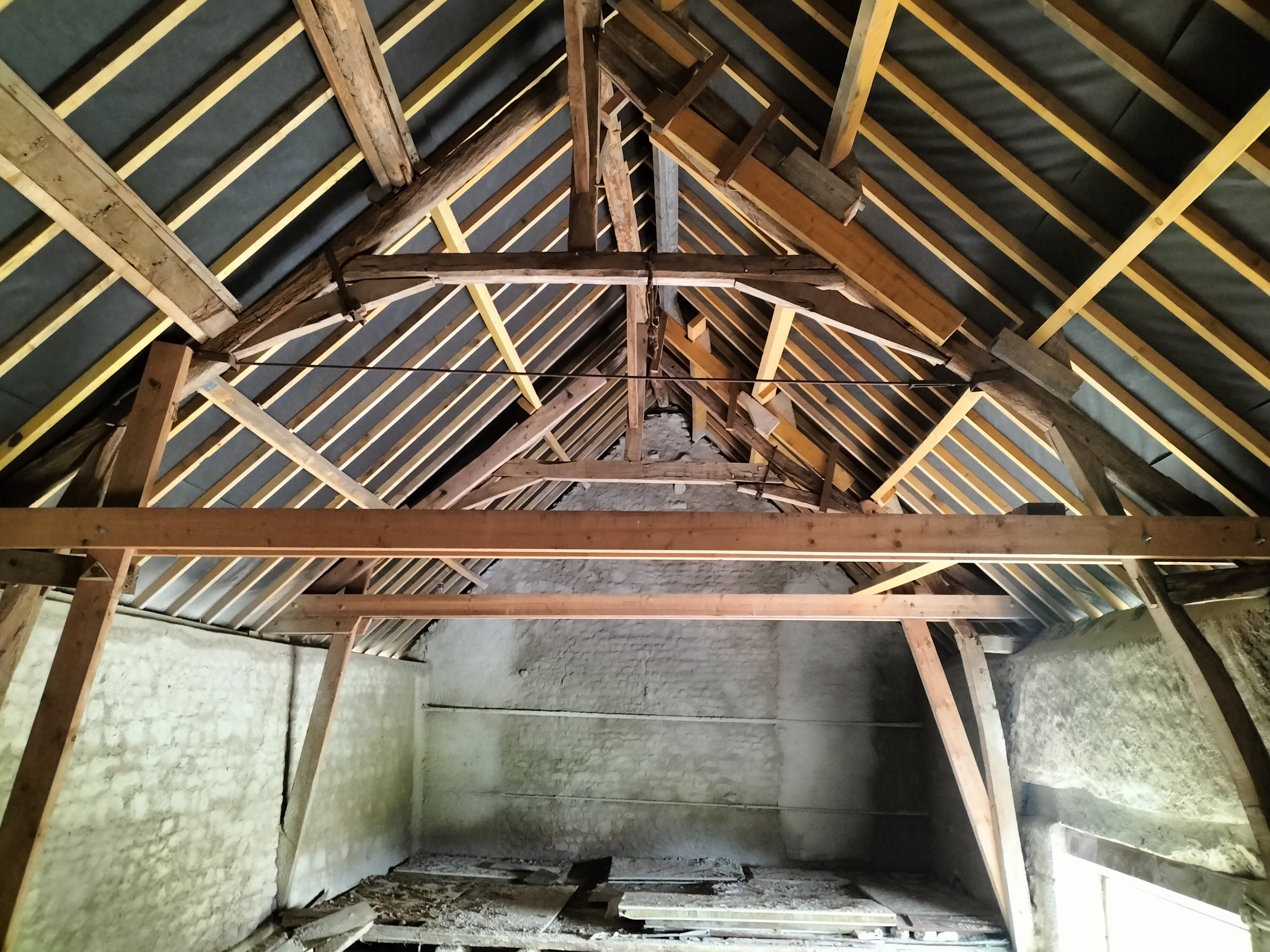 Installation toiture Creuse - Artisan couvreur département 23