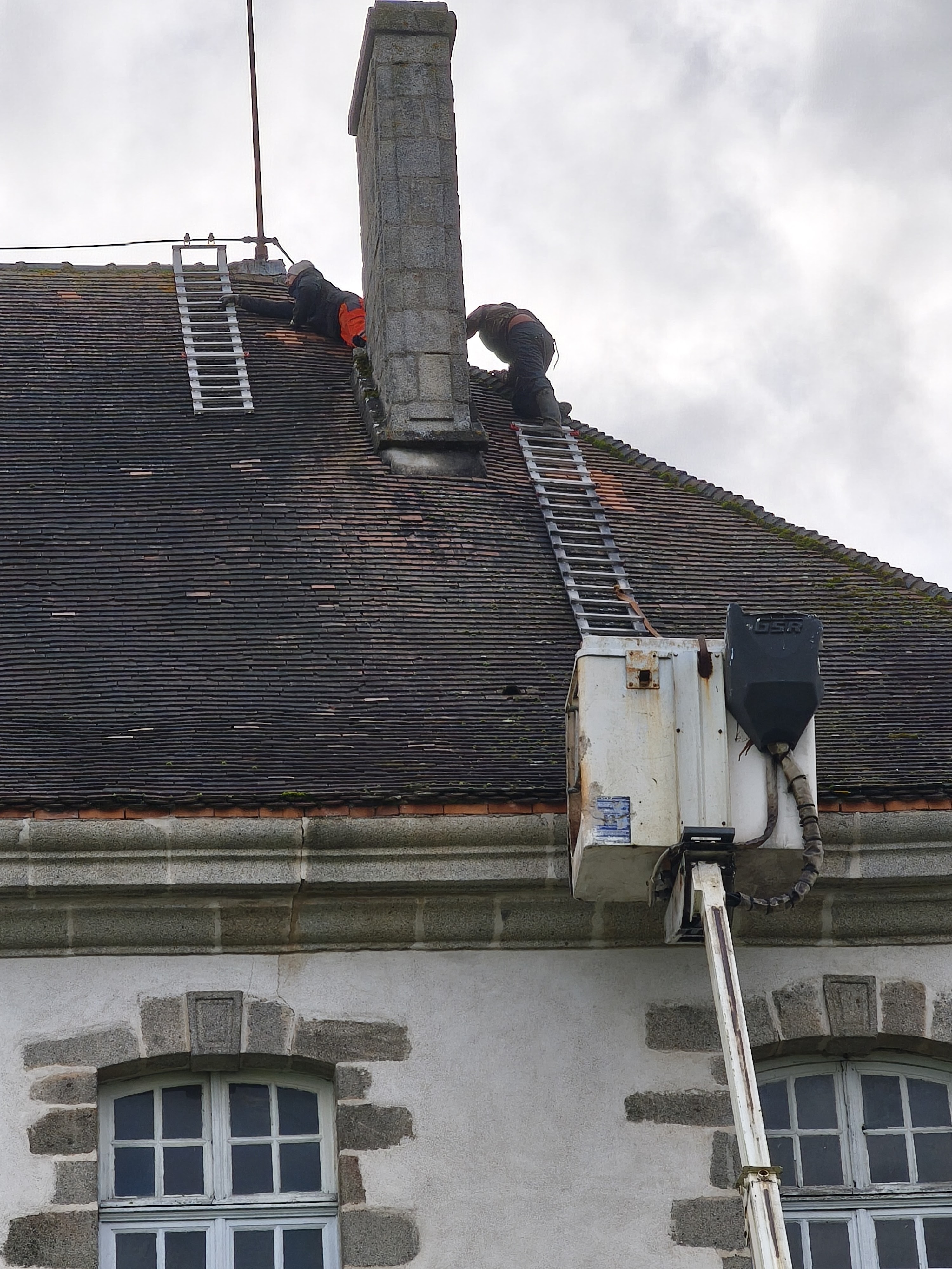 Réparation couverture Creuse - Artisan couvreur 23